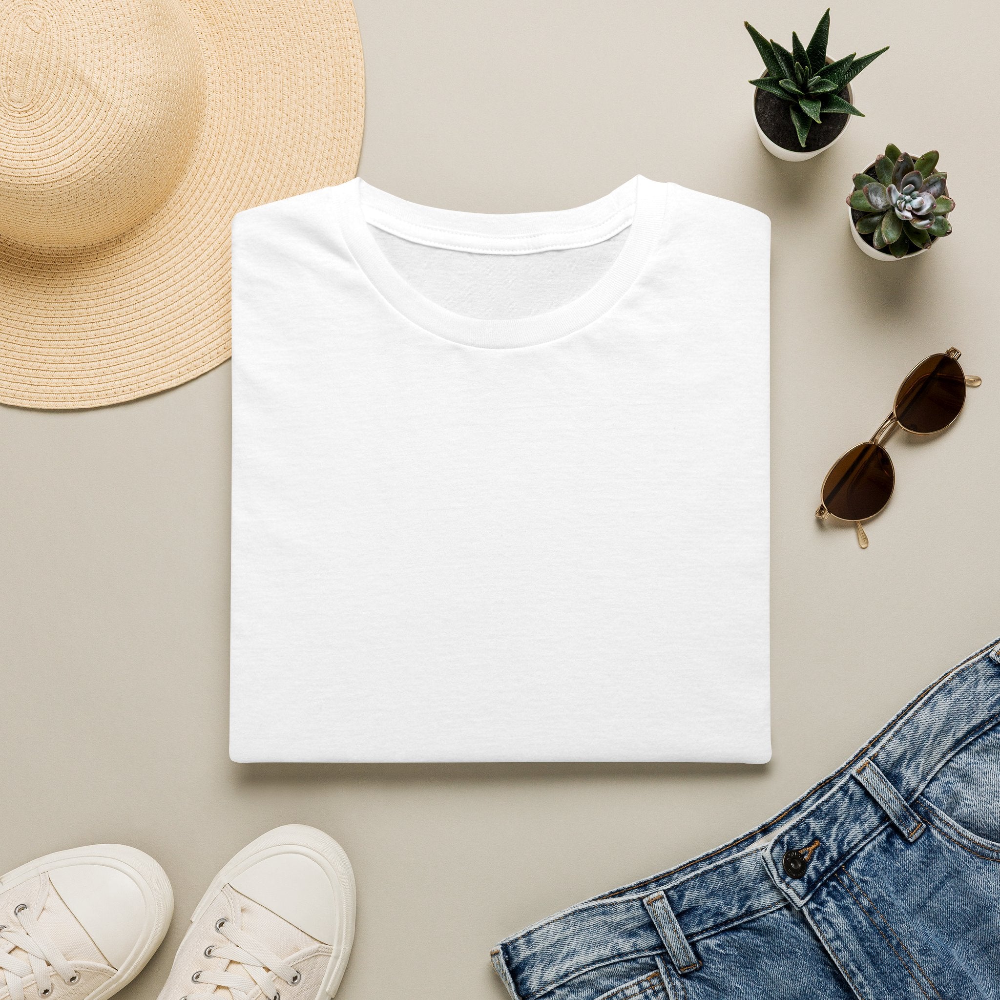 Classic White Tee — Minimal Casual T-Shirt for Everyday Wear
